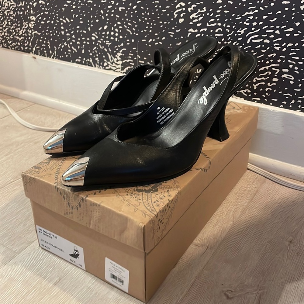 Free people Jules Wrap Heel sz40